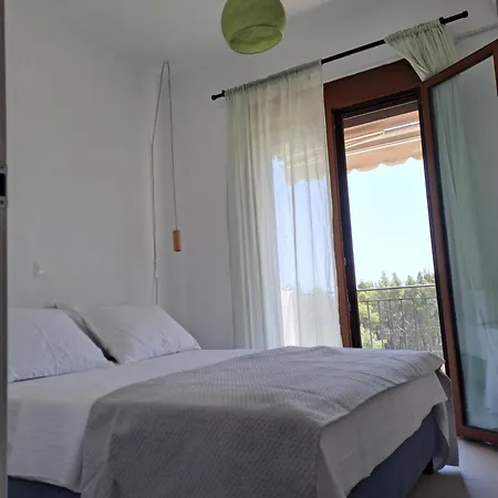 Tessera - Exclusive Stylish Maisonette In Semesterbostad *