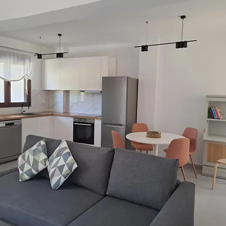 Дом отдыха Tessera - Exclusive Stylish Maisonette In Криопиги