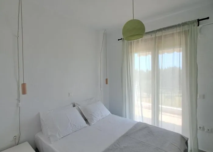 Tessera - Exclusive Stylish Maisonette In Kriopigi
