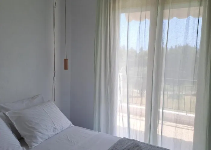 Tessera - Exclusive Stylish Maisonette In